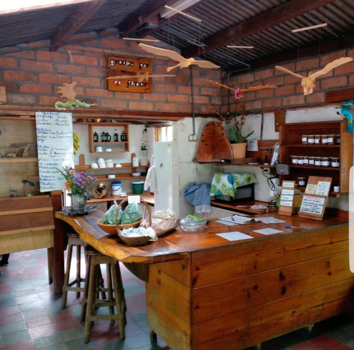 MESÓN TURÍSTICO LA CASITA