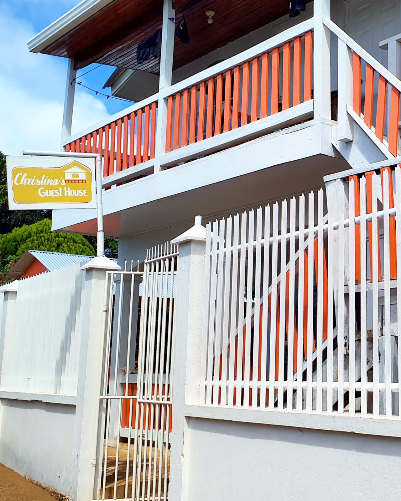 CHRISTINAS GUEST HOUSE