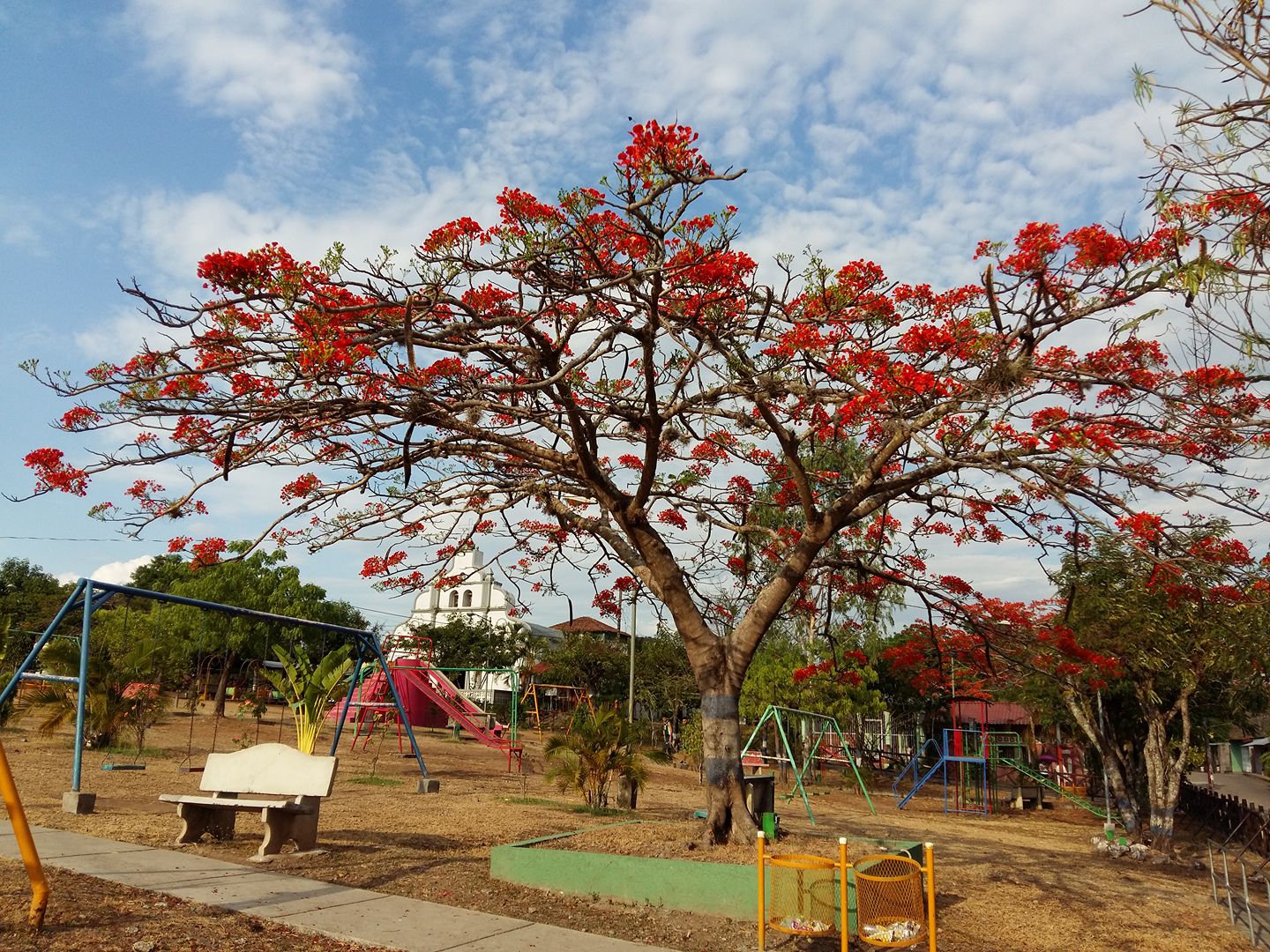 Parque Central de Comalapa