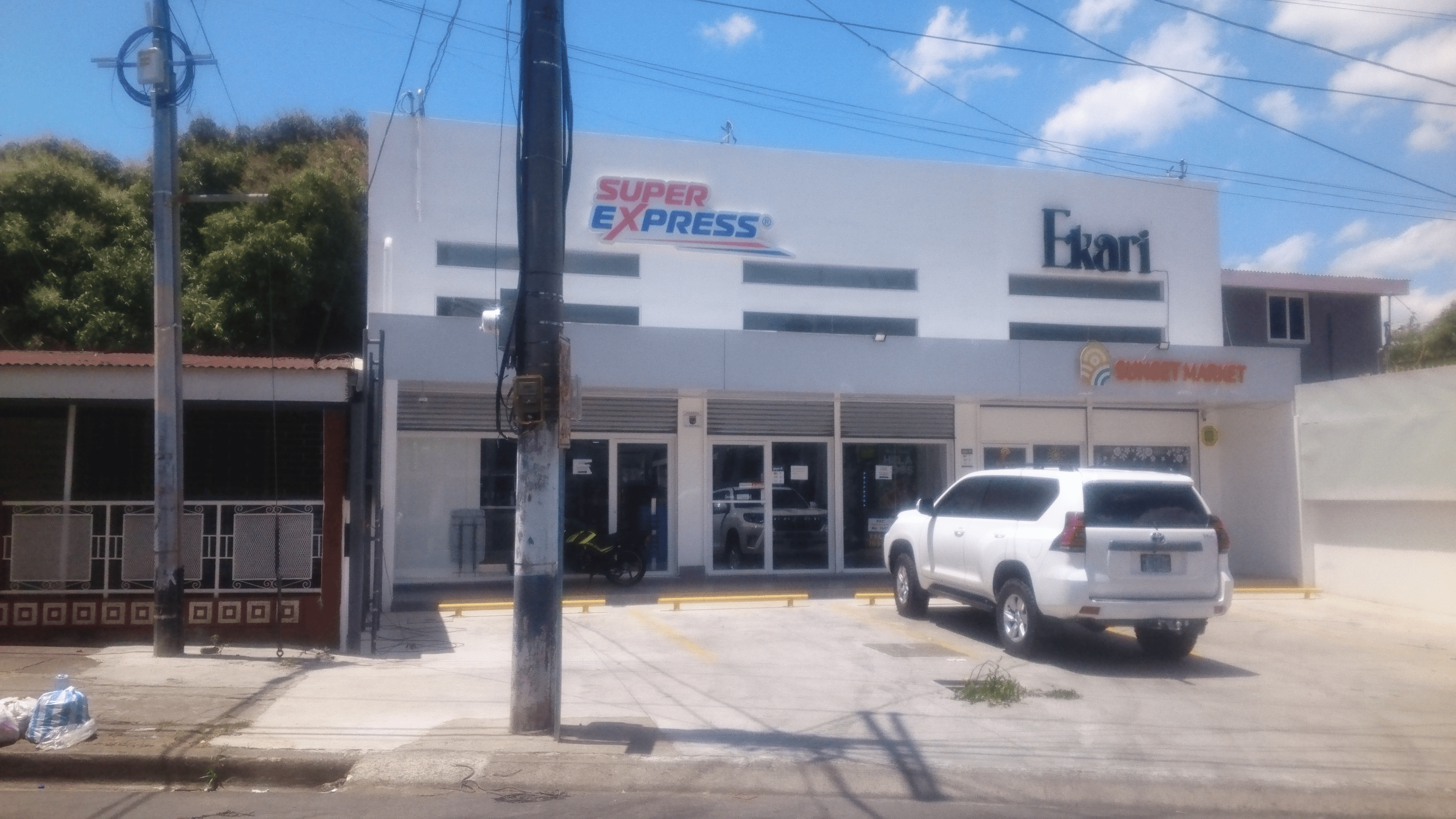 SUPER EXPRESS PLAZA CENTROAMERICA