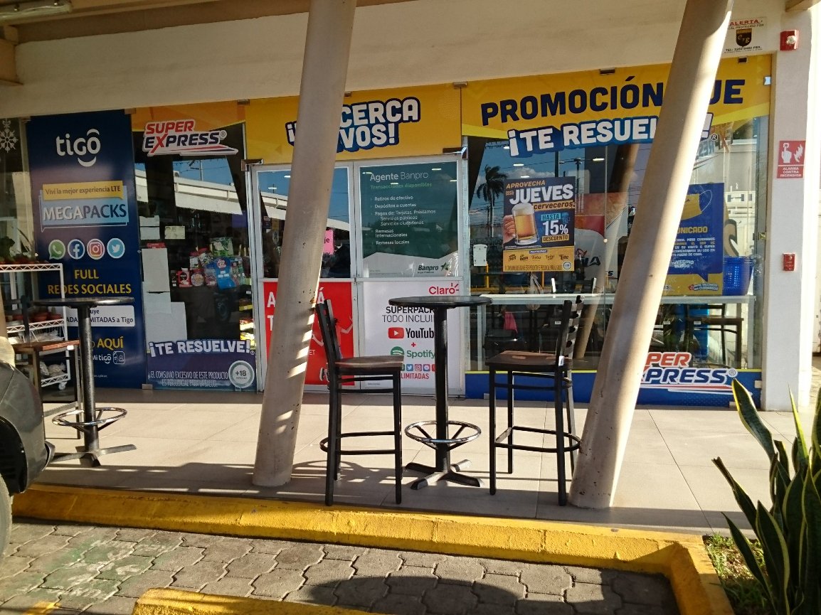 SUPER EXPRESS PLAZA VISTANA