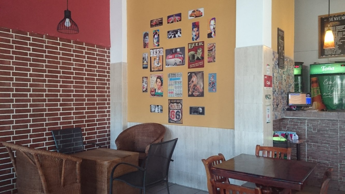 HOT BURGER 10 DE JUNIO