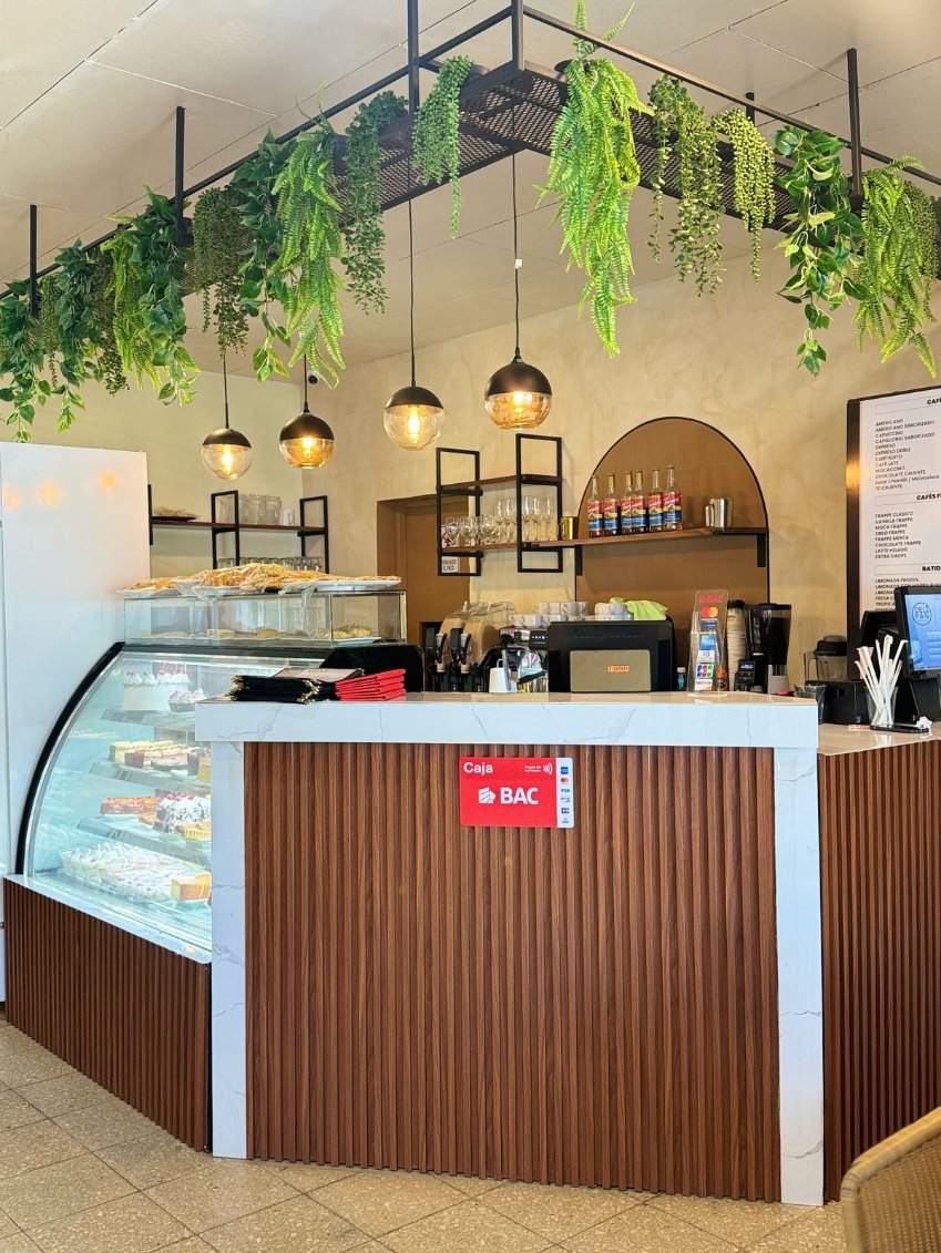 BISTRO CAFÉ DELIPAN