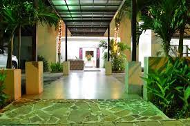 MARACAS INN