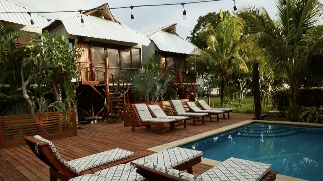SOHLA BEACH HOTEL POPOYO