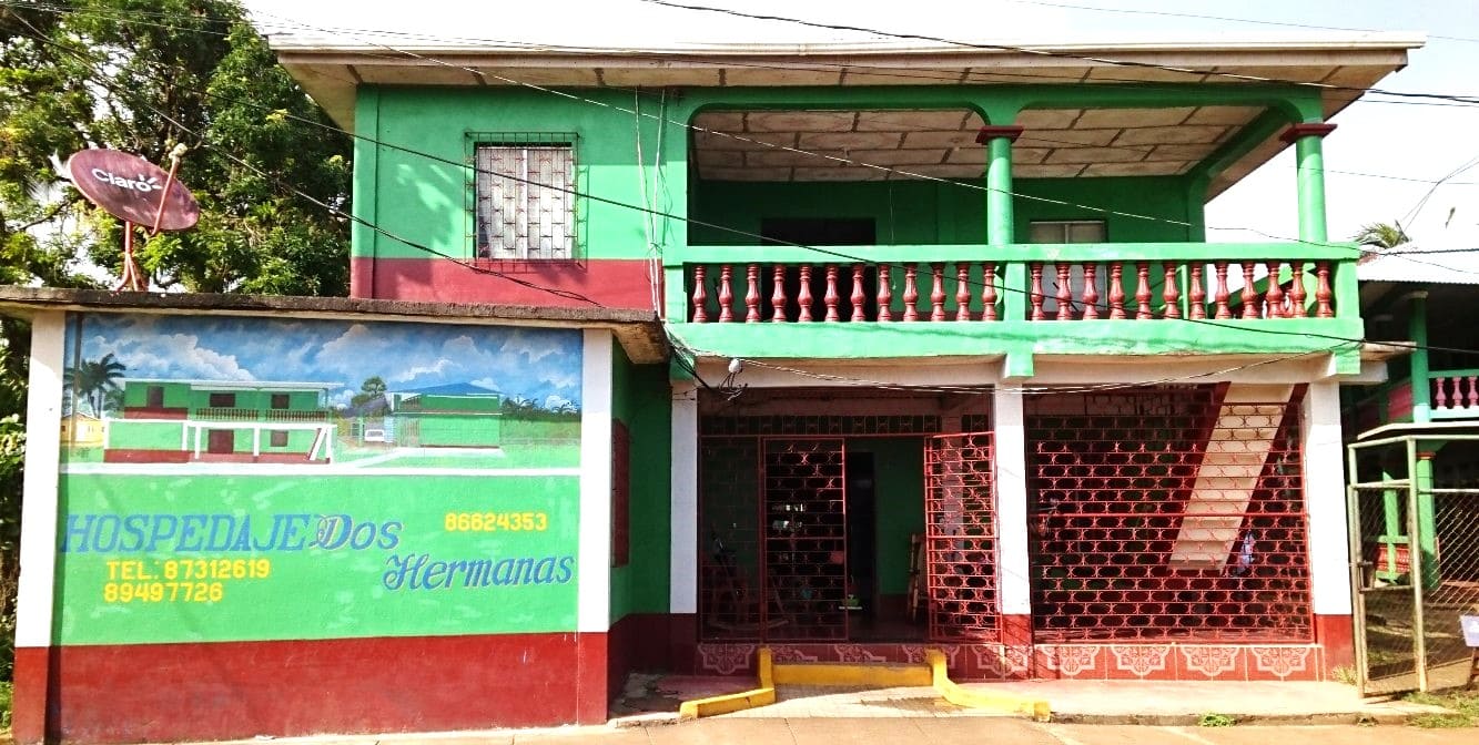 DOS HERMANAS