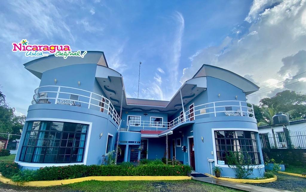 BICU HOTEL ESCUELA