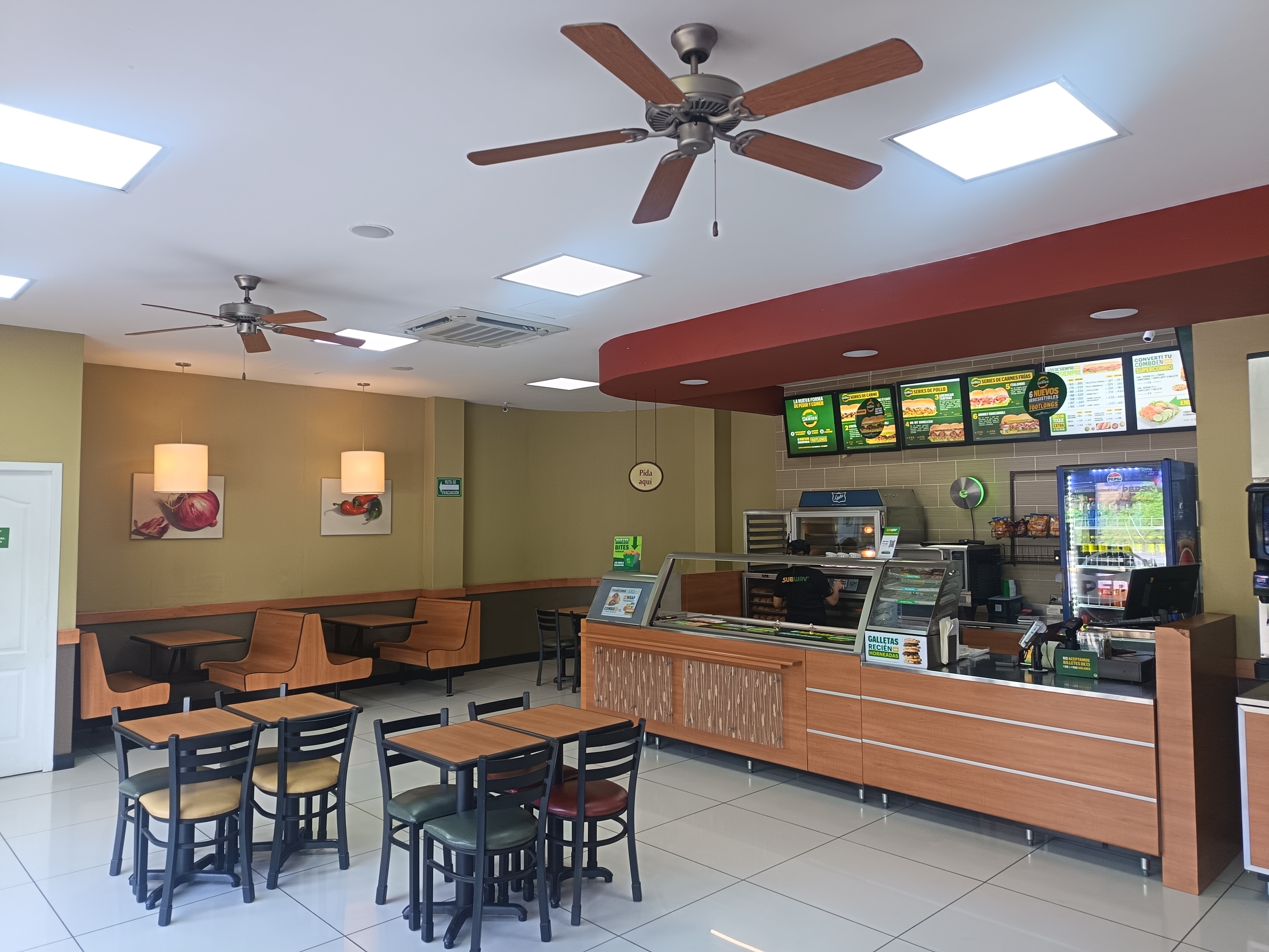 SUBWAY PLAZA ECO