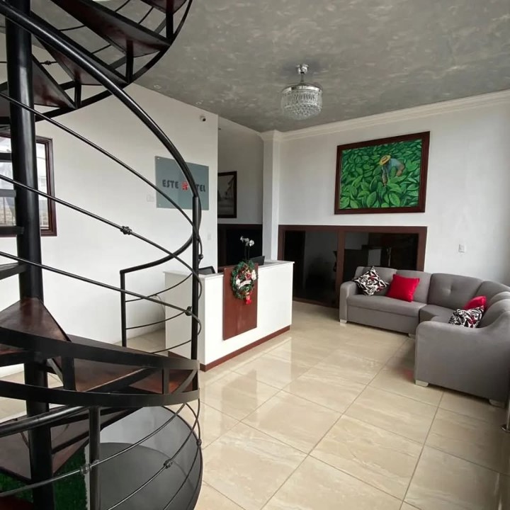 ESTE HOTEL