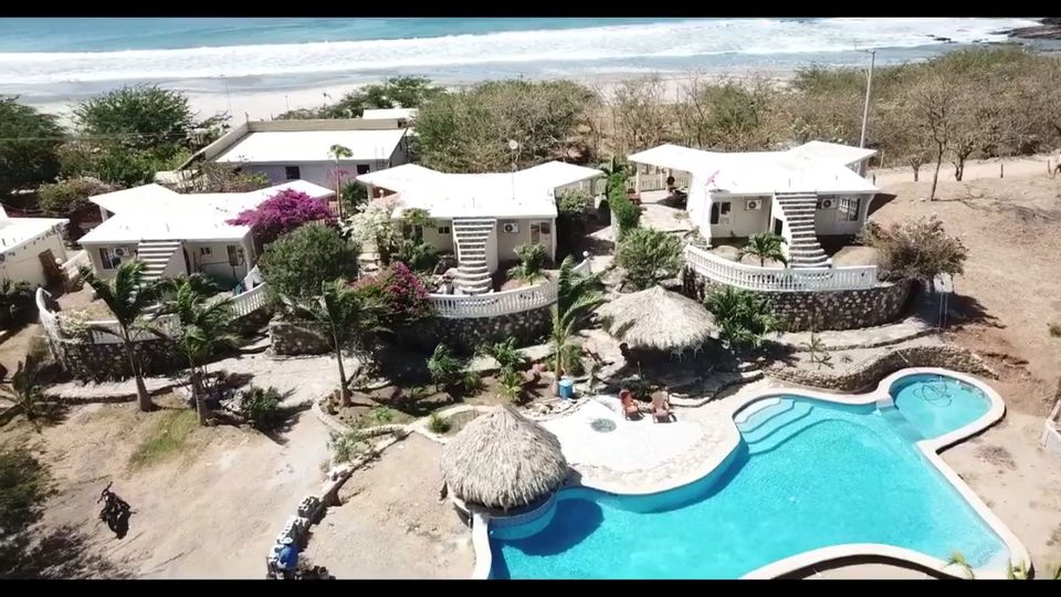 JARDINES DEL PARAISO