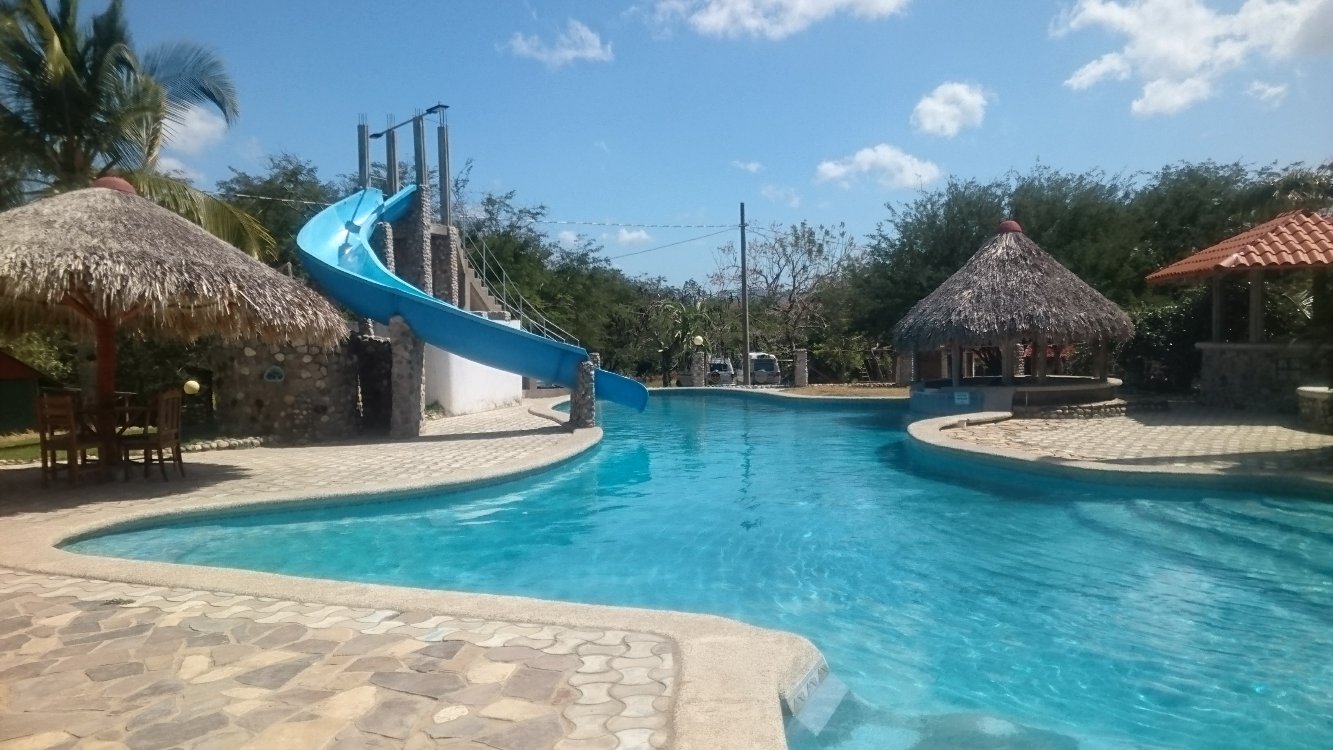 JARDINES DEL PARAISO