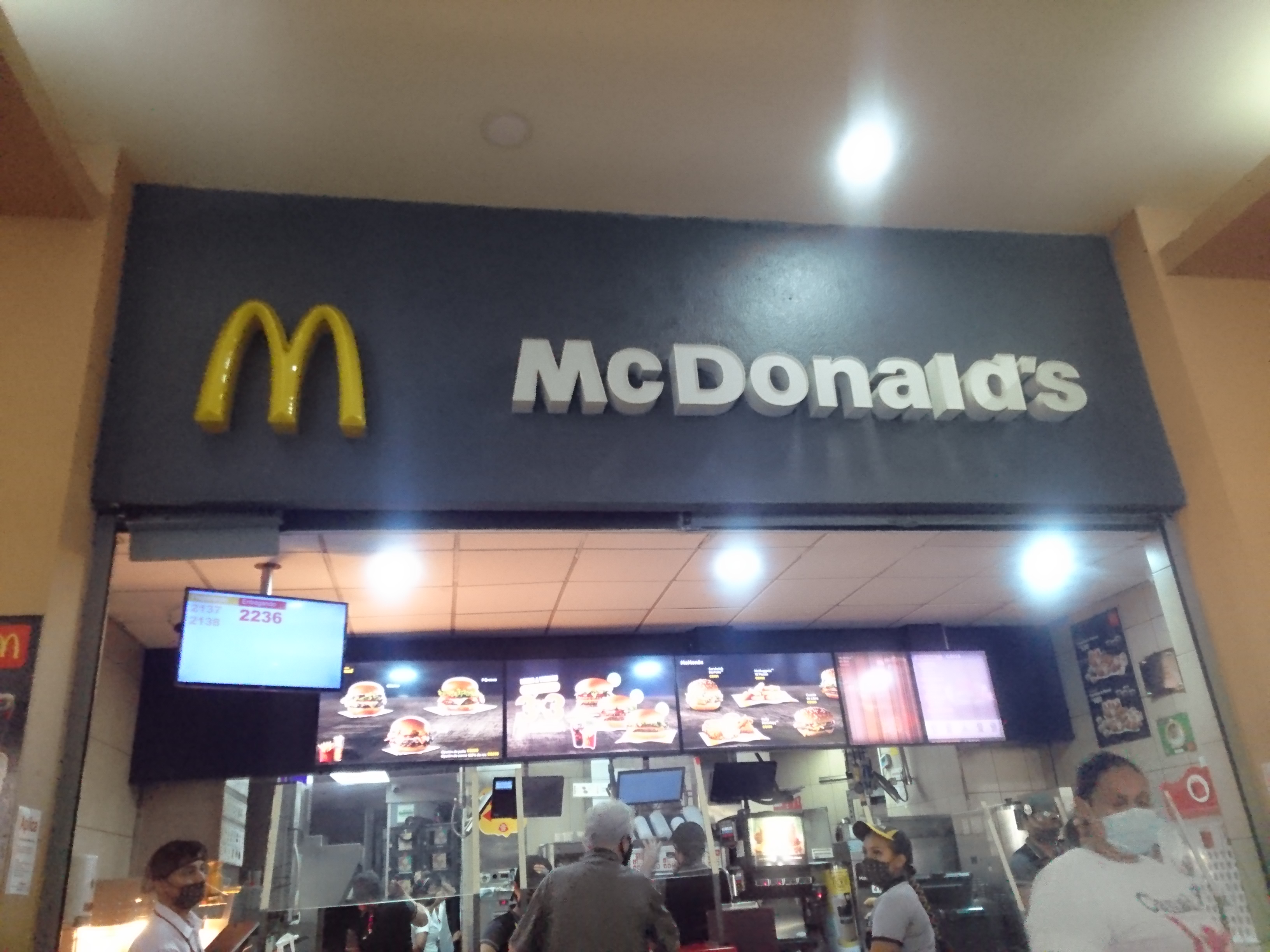 MC DONALD´S MULTICENTRO LAS AMERICAS