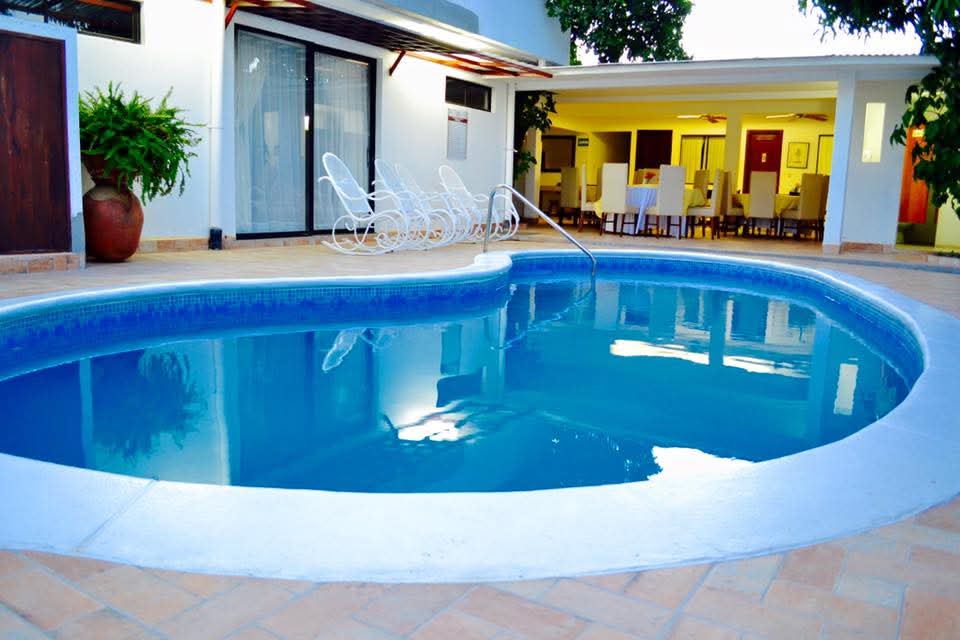 MARACAS INN