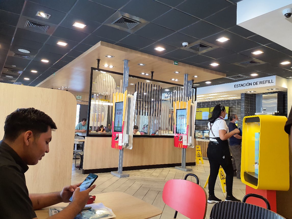 MC DONALD´S RUBEN DARIO