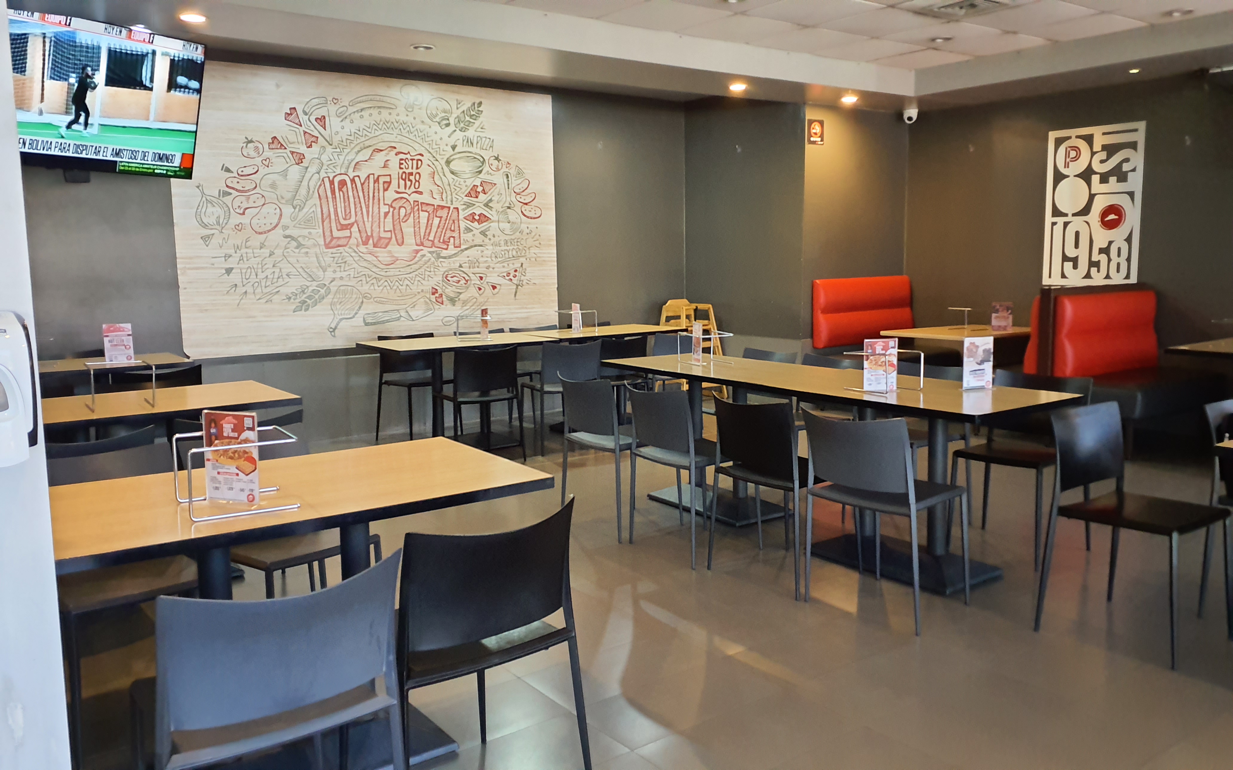 PIZZA HUT CARRETERA SUR