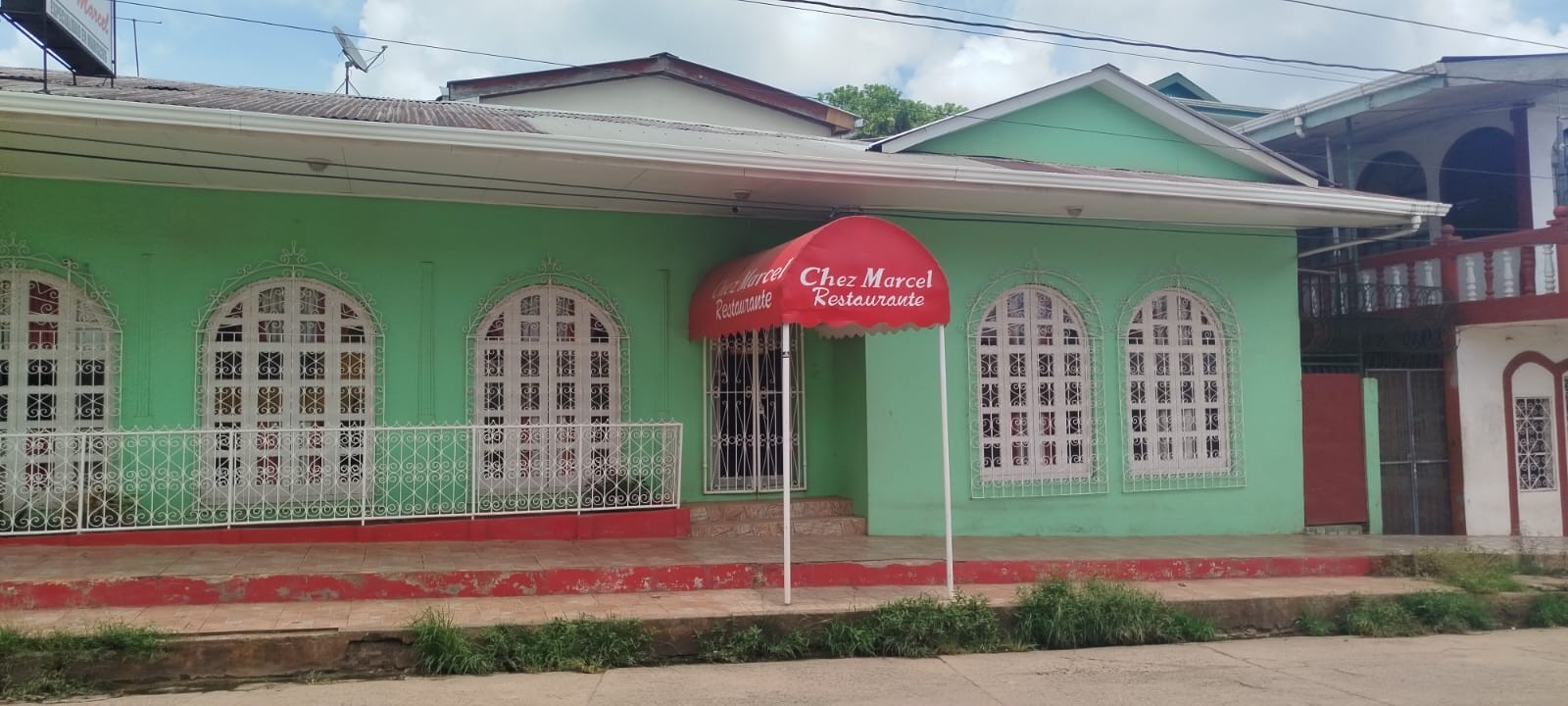CHEZ MARCEL