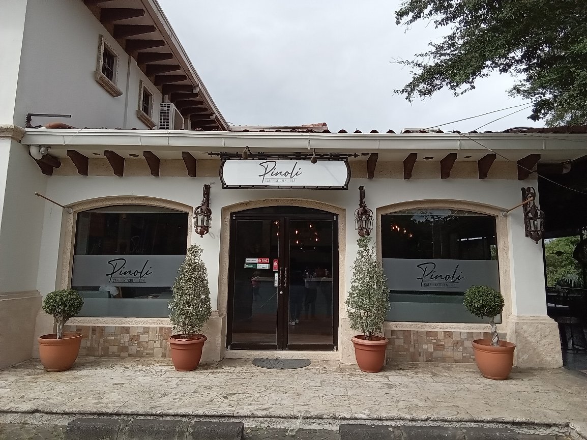 PINOLI CAFE, KITCHEN & BAR