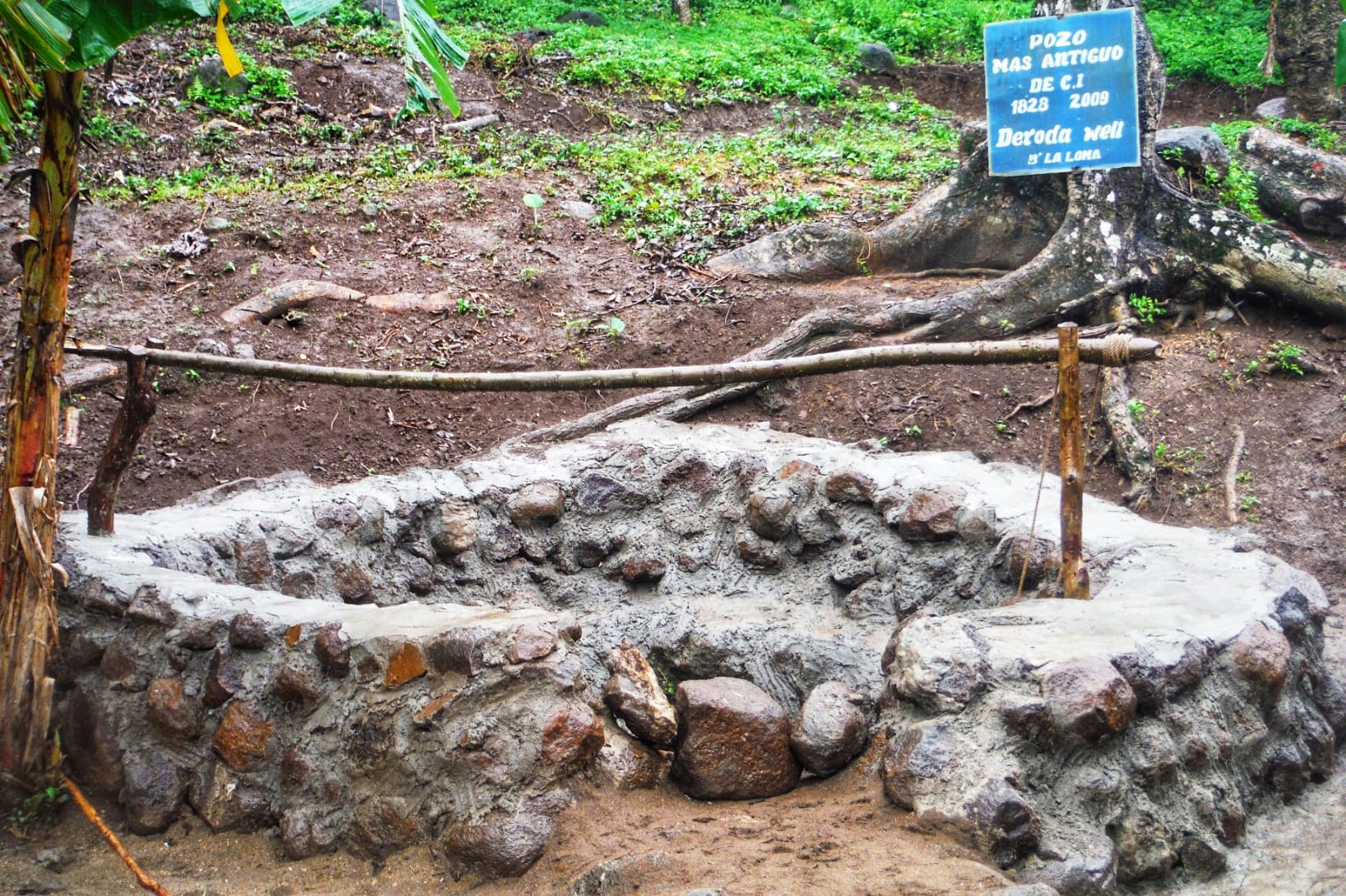 Deroda Well - Pozo Antiguo