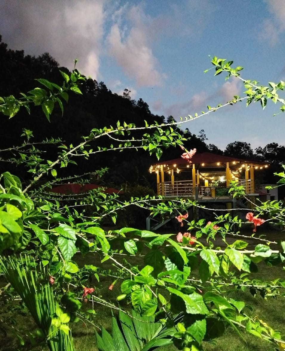 PARADOR TURÍSTICO EL MACIZO