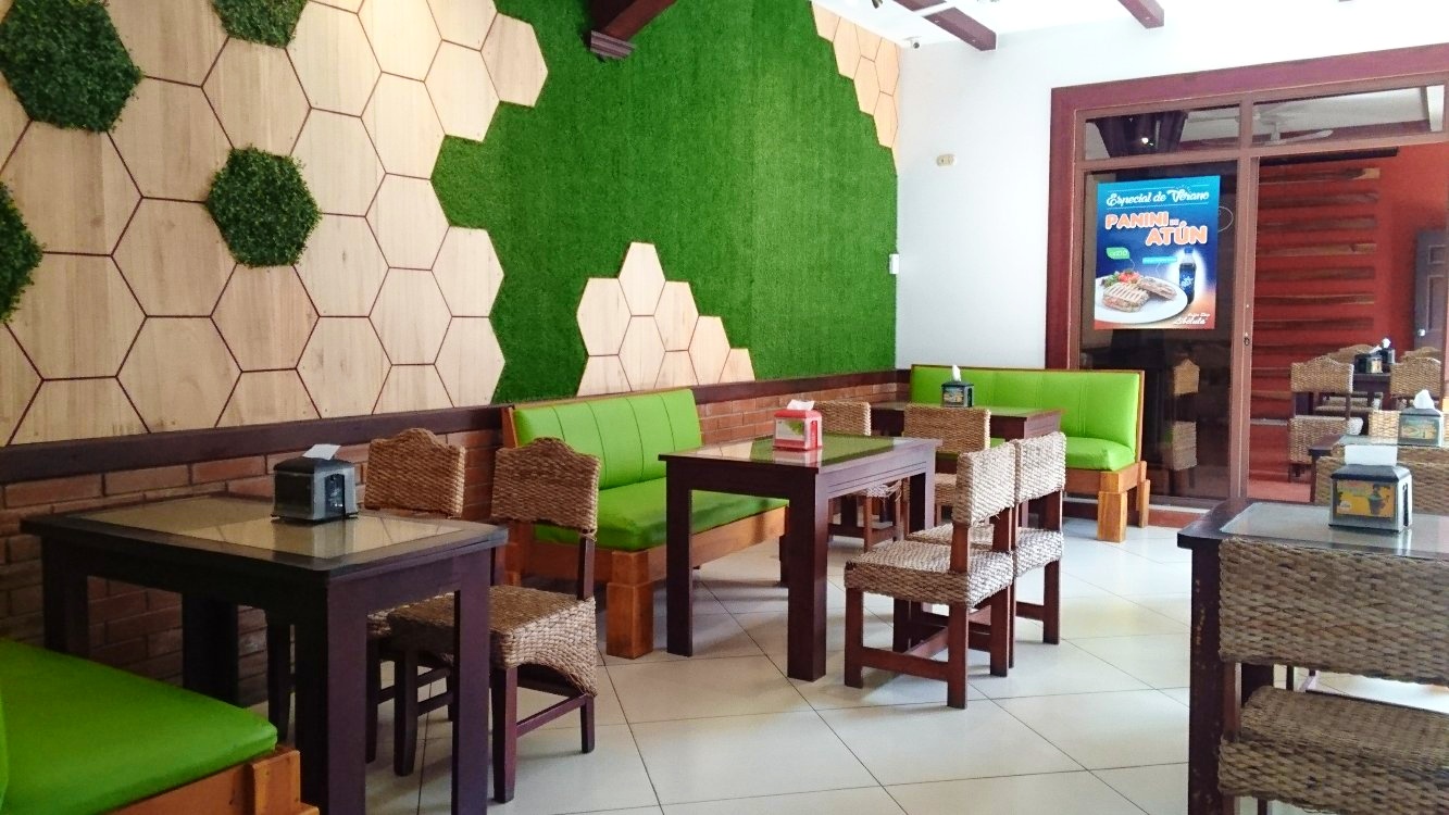 COFFEE SHOP LIBELULA