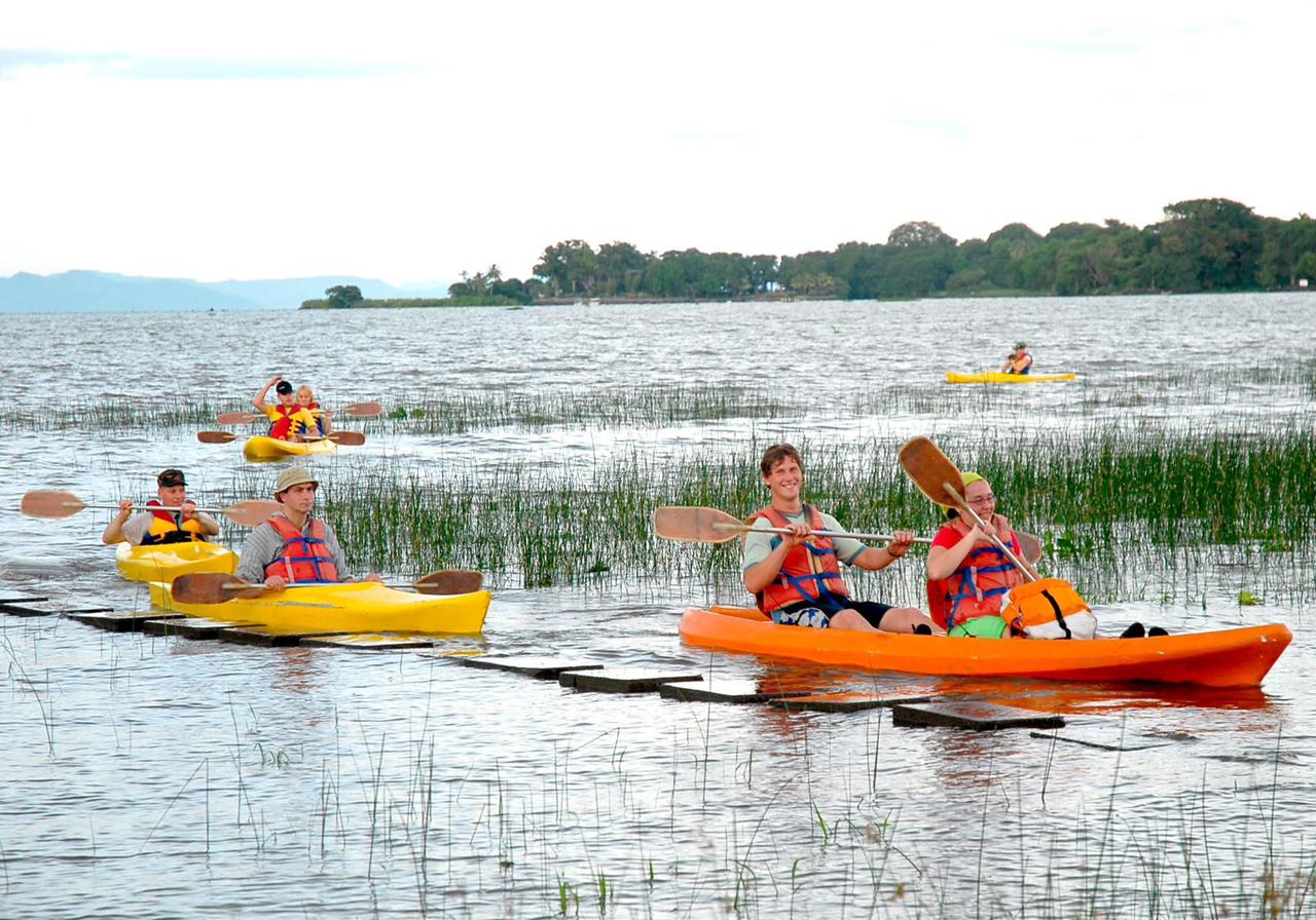 INUIT KAYAK