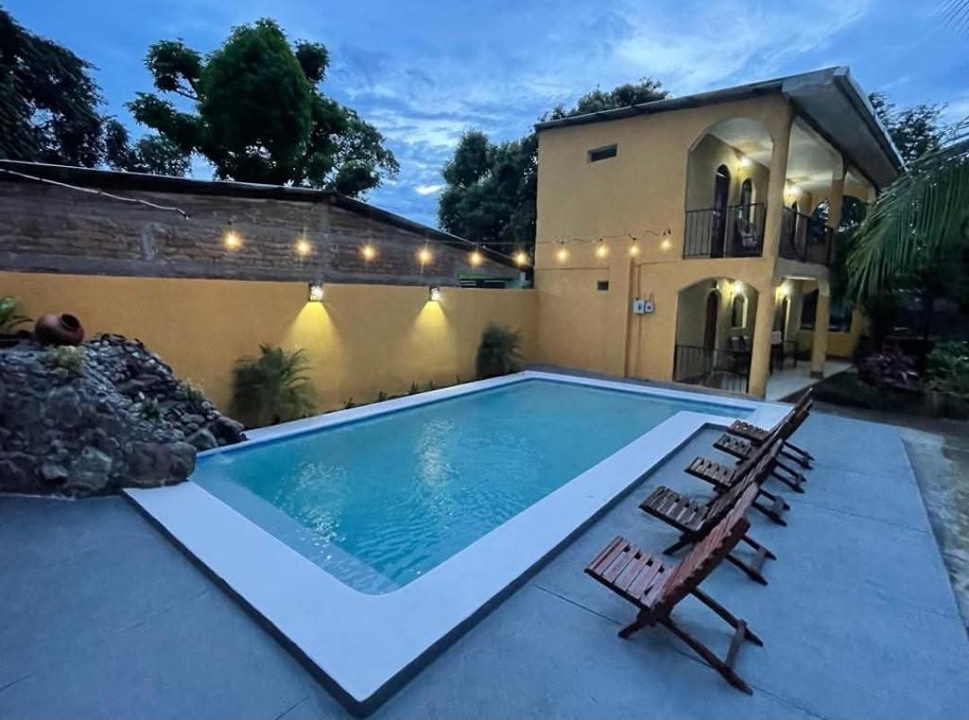 CASA MORENO