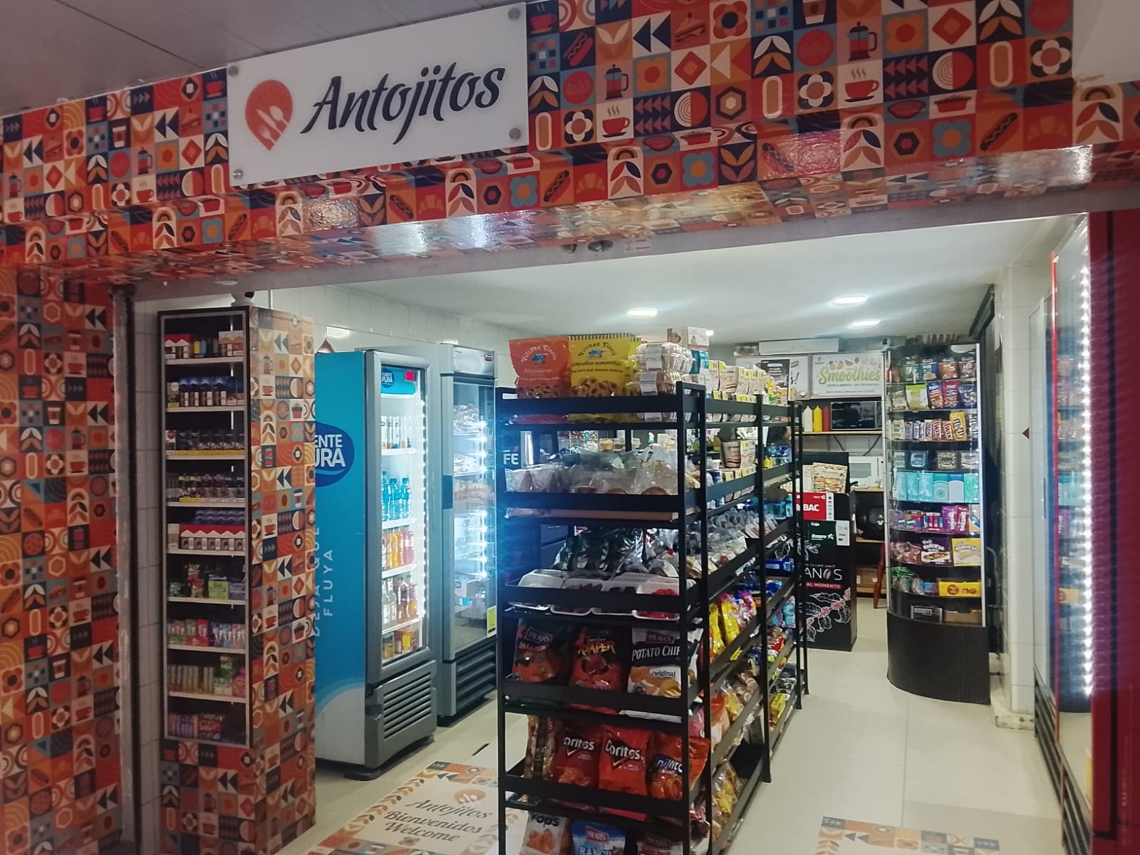 ANTOJITOS