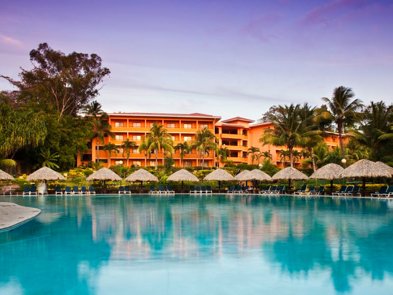 BARCELO MONTELIMAR BEACH