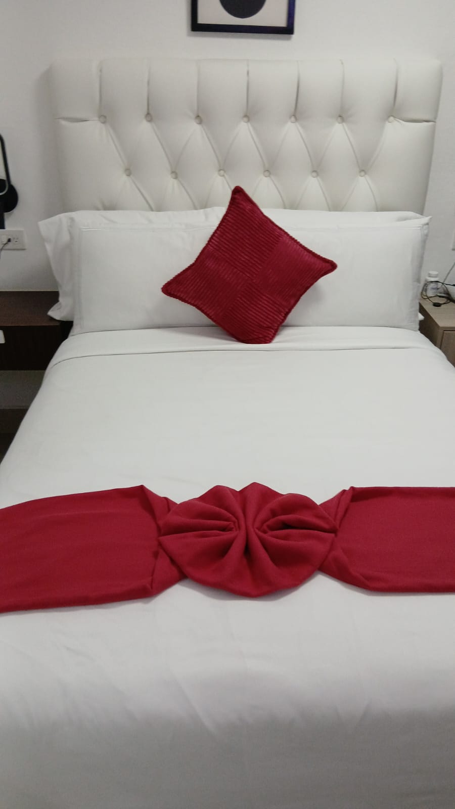 MD,SUITES