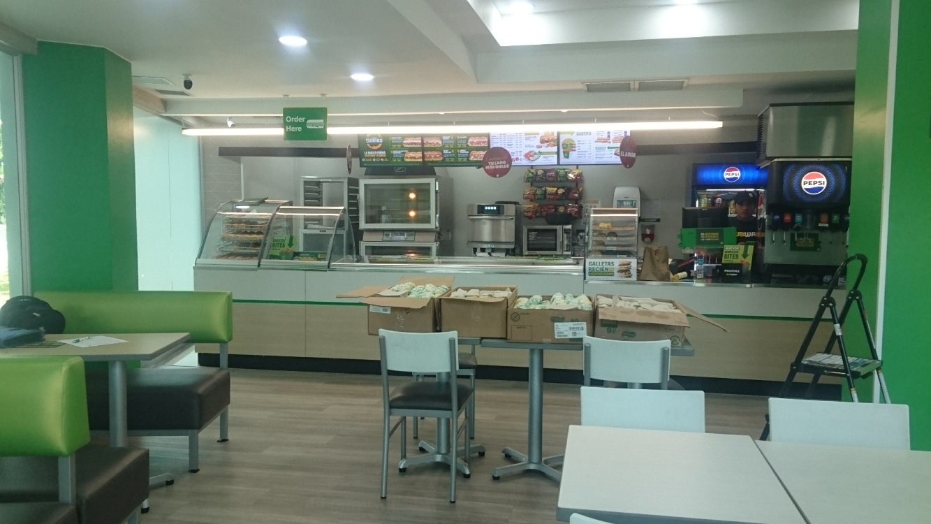SUBWAY  LA VIRGEN