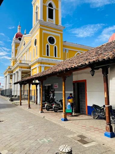 SUPER EXPRESS / GRANADA 1